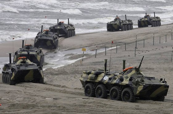 Ruské obrnnce se zúastnily cviení Západ 2009 na bezích Baltského moe (29.