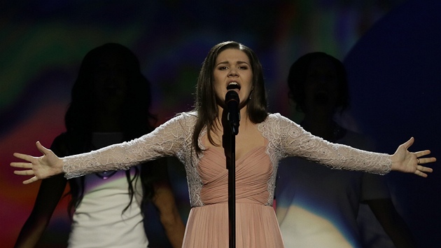 Rusk zpvaka Dina Garipovov bhem vystoupen na Eurovizi v Malm (17. kvtna 2013)