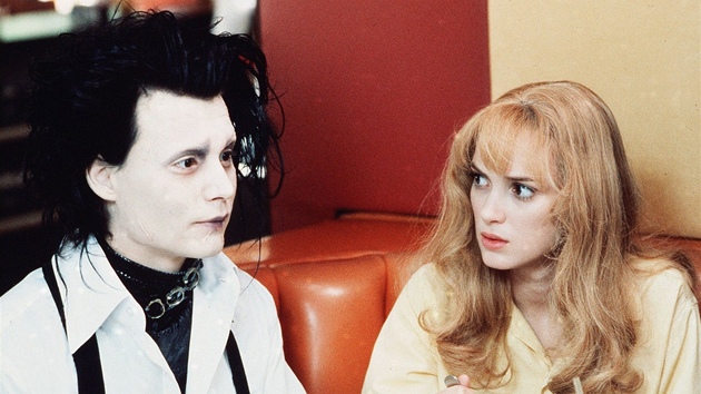 Johnny Depp a Winona Ryderov ve filmu Stihoruk Edward  (1990)