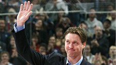 VRACÍM SE. Bývalý brankář Patrick Roy by se měl vrátit do Colorada jako trenér. VRACÍM SE. Bývalý brankář Patrick Roy by se měl vrátit do Colorada jako trenér.