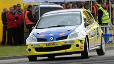 Josef Peták a Alena Benešová na trati Rallye Český Krumlov Josef Peták a Alena Benešová na trati Rallye Český Krumlov