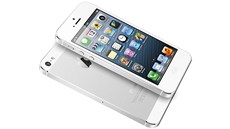 Apple iPhone 5 na oficiálním snímku Apple iPhone 5 na oficiálním snímku