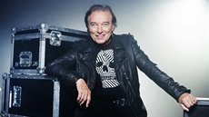 Karel Gott zahraje poprvé na rockovém festivalu. 