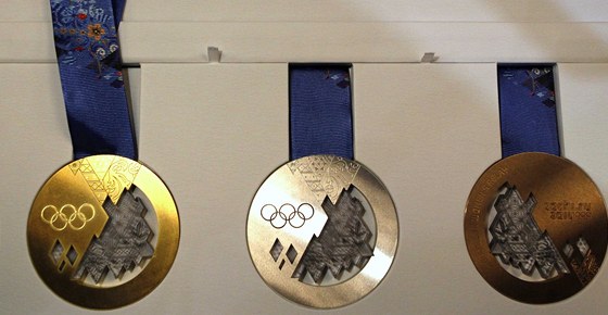 Medailová kolekce pro zimní olympijské hry v Soi 2014.