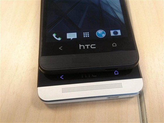 HTC One "mini"