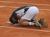 REKORD. panlsk tenista Tommy Robredo vyhrl ptisetovou bitvu proti krajanu