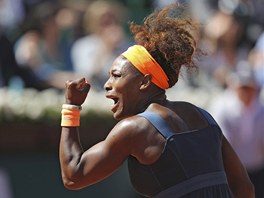 JSEM TAM! Americk tenistka Serena Williamsov se raduje z postupu do