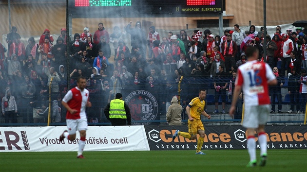 Divok prbh mlo u pedchoz ervnov men sil jihlavsk FC Vysoina s praskou Slavi v poslednm kole Gambrinus ligy minulho ronku.  