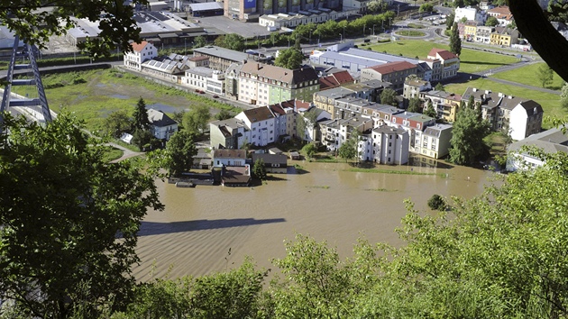 Zaplavené domy v ústecké tvrti Stekov. (5. ervna 2013)