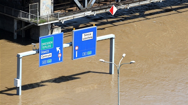 Zaplavené ulice v Ústí nad Labem. (5. ervna 2013)