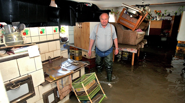 Hladina Blanice v Putimi u Písku pomalu klesá, nkteí obyvatelé vyplavných