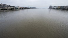 Rozvodnný Dunaj v Budapeti (7. ervna 2013)