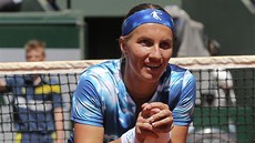 TO MI TO JDE! Ruská tenistka Svtlana Kuzncovová se usmívá nad svým výkonem ve