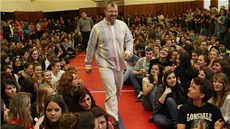 O besedu se slavným absolventem byl ve Wichterlově gymnáziu v Ostravě-Porubě O besedu se slavným absolventem byl ve Wichterlově gymnáziu v Ostravě-Porubě