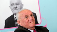Ladislav Pilka - lékař, vědec a pedagog, díky kterému se v roce 1982 narodilo v... Ladislav Pilka - lékař, vědec a pedagog, díky kterému se v roce 1982 narodilo v...
