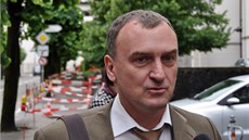Antonín Koláček se dostavil 10. června ve švýcarské Bellinzoně k druhé části Antonín Koláček se dostavil 10. června ve švýcarské Bellinzoně k druhé části