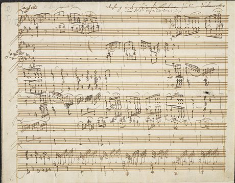 Mozartova skladba pro dva klavíry - originál partitury je jedním z klenot