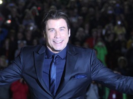 John Travolta na veern projekci filmu Pomda v letnm kin (28. ervna 2013)