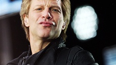 Kapela Bon Jovi vystoupila po dvaceti letech v Praze. (Eden, 24. června 2013) Kapela Bon Jovi vystoupila po dvaceti letech v Praze. (Eden, 24. června 2013)