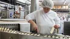 Nejznámějším třebíčským výrobkem, v zemi velmi oblíbeným, je tradiční tvarohový Nejznámějším třebíčským výrobkem, v zemi velmi oblíbeným, je tradiční tvarohový