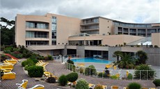 Hotel ve francouzském Bourgenay (na snímku z 20. června), kde jsou ubytovány Hotel ve francouzském Bourgenay (na snímku z 20. června), kde jsou ubytovány