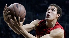 Americký basketbalový talent Aaron Gordon v akci. Americký basketbalový talent Aaron Gordon v akci.