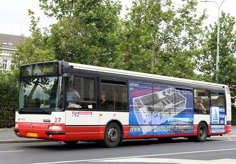 Evropské peníze mohou pomoci rozíit poet autobus na stlaený plyn v pardubické MHD (ilustraní foto).