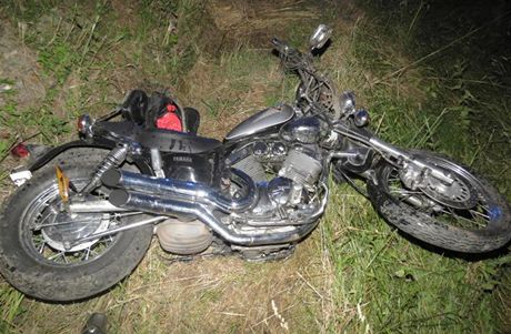 Motocyklista srazil v sobotu odpoledne dv eny (ilustraní snímek).