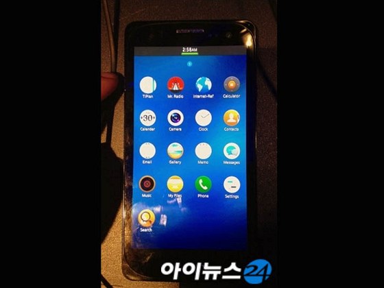 Prototyp Samsungu s operaním systémem Tizen