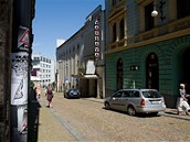 Chátrající kino Varšava v Liberci. Kdysi patřilo mezi nejstarší kina v celém Chátrající kino Varšava v Liberci. Kdysi patřilo mezi nejstarší kina v celém