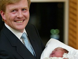 Nizozemský král Willém-Alexander (jet jako korunní princ) a jeho prvorozená...