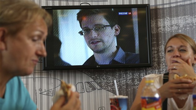 Moskevsk letit eremetvo, doasn toit Edwarda Snowdena (2. ervence 2013)