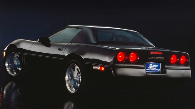 Chevrolet Corvette tvrt generace (1990)