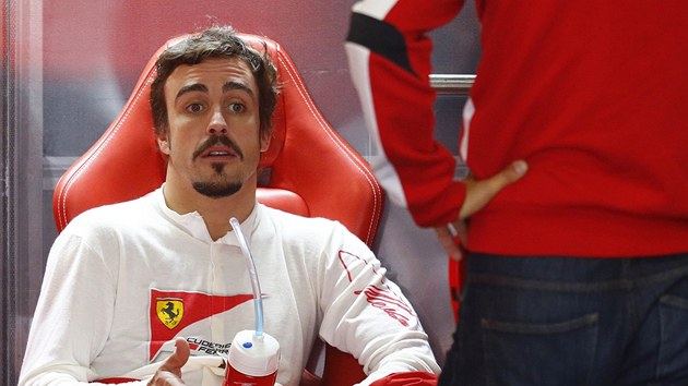 Fernando Alonso se chyst na trnink ped Velkou cenou Nmecka.