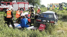 Nehoda osobního auta u Archlebova si vyžádala pět zraněných. Nehoda osobního auta u Archlebova si vyžádala pět zraněných.