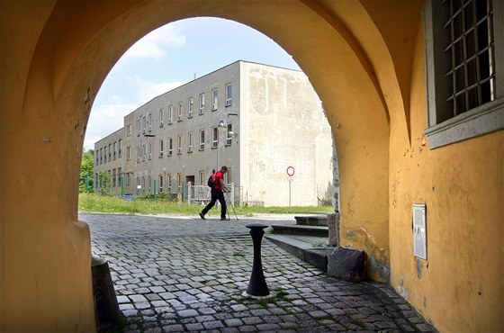 Aská radnice pestaví bývalé uovské stedisko na nové kulturní centrum pro