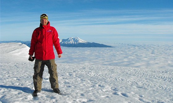 Jan Gazdík sehnal práci jako lyaský instruktor v Chile ve stedisku Volcán...