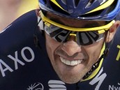 Alberto Contador na trati horsk asovky na Tour de France. 