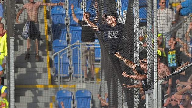 Fanouci fotbalist eljezniaru Sarajevo v Plzni bhem utkn 2. pedkola Ligy mistr.