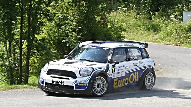 Vclav Pech se svm mini cooperem na Rallye Bohemia.