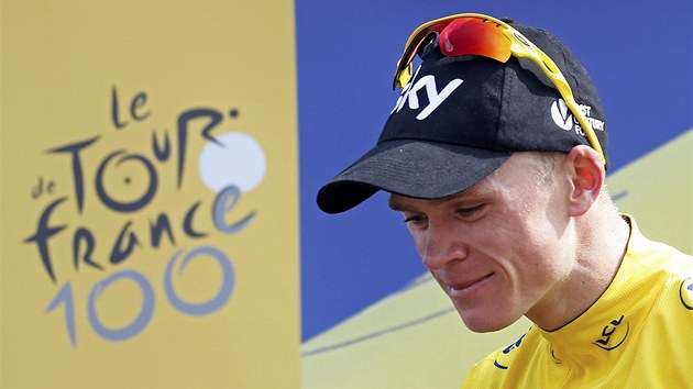 SPOKOJEN LDR. Chris Froome z tmu Sky.