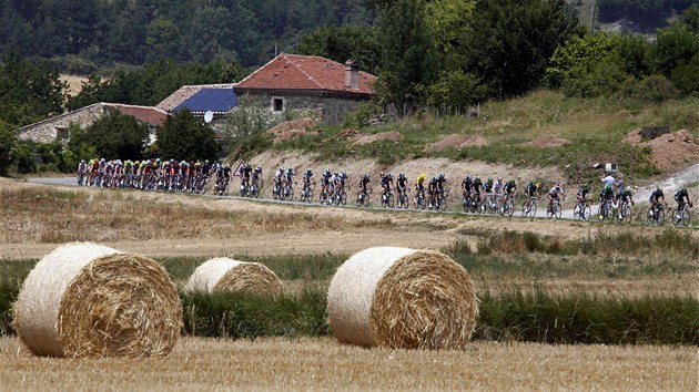 MALEBN FRANCOUZSK VENKOV. Patnct etapa Tour de France.