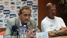 Pavel Šedlbauer předseda představenstva FK Teplice a.s.a hlavní trenér Zdeněk Pavel Šedlbauer předseda představenstva FK Teplice a.s.a hlavní trenér Zdeněk