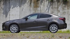 Nová Mazda 3