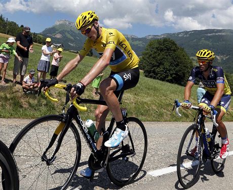 Dv z tváí loského roníku Tour:  vítz Christopher Froom a jeho pronásledovatel Alberto Contador.