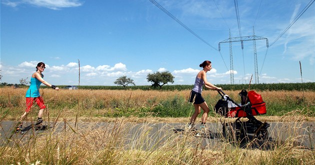 Stezka z Chrudimi do Medleic je velmi oblíbená mezi cyklisty, bruslai i