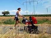 Stezka z Chrudimi do Medlešic je velmi oblíbená mezi cyklisty, bruslaři i Stezka z Chrudimi do Medlešic je velmi oblíbená mezi cyklisty, bruslaři i