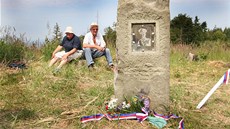 Památník generála Josefa nejdárka na vrchu Polední v Tínských Beskydech.
