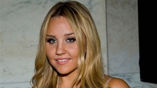 Amanda Bynesová Amanda Bynesová