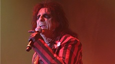 Alice Cooper vystoupil 26.7. 2013 v brnnské Kajot Arén.